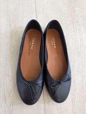 Jonak Paris Black Leather Ballet Flats with Bow